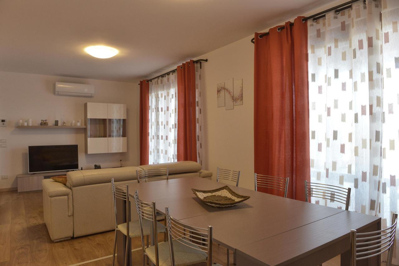 Villa Artemia Манерба дел Гарда Екстериор снимка
