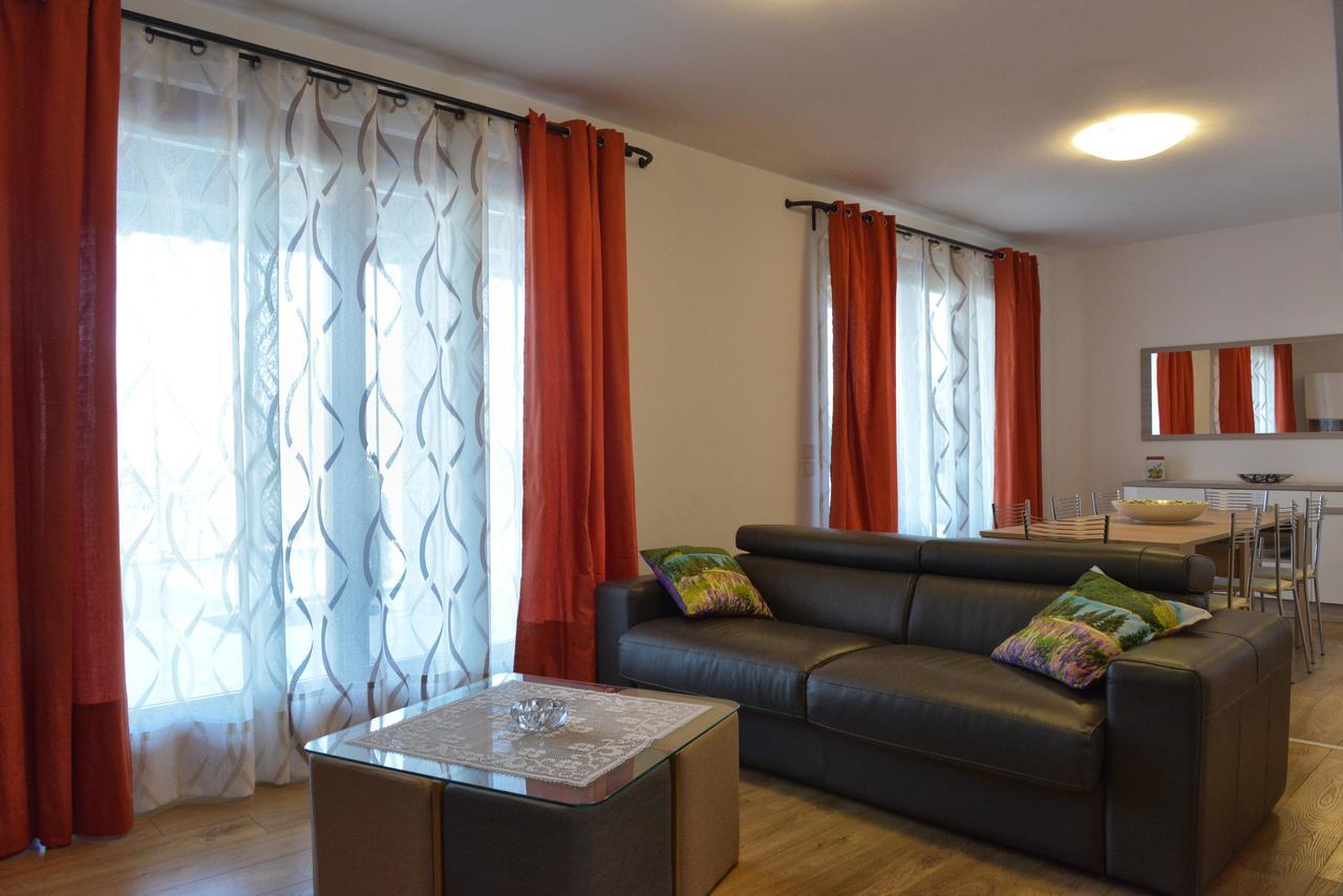 Villa Artemia Манерба дел Гарда Екстериор снимка
